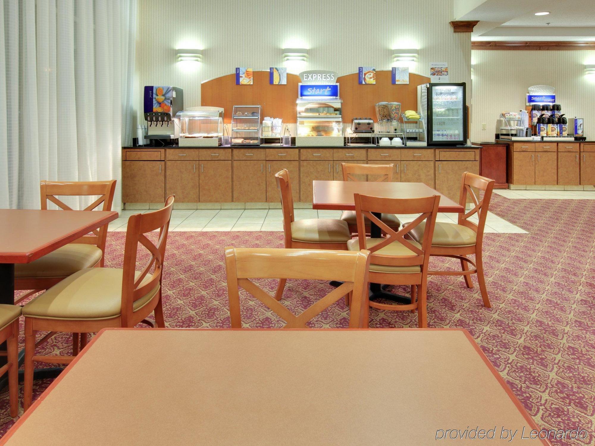 Holiday Inn Express Hotel & Suites Canton By Ihg Nhà hàng bức ảnh
