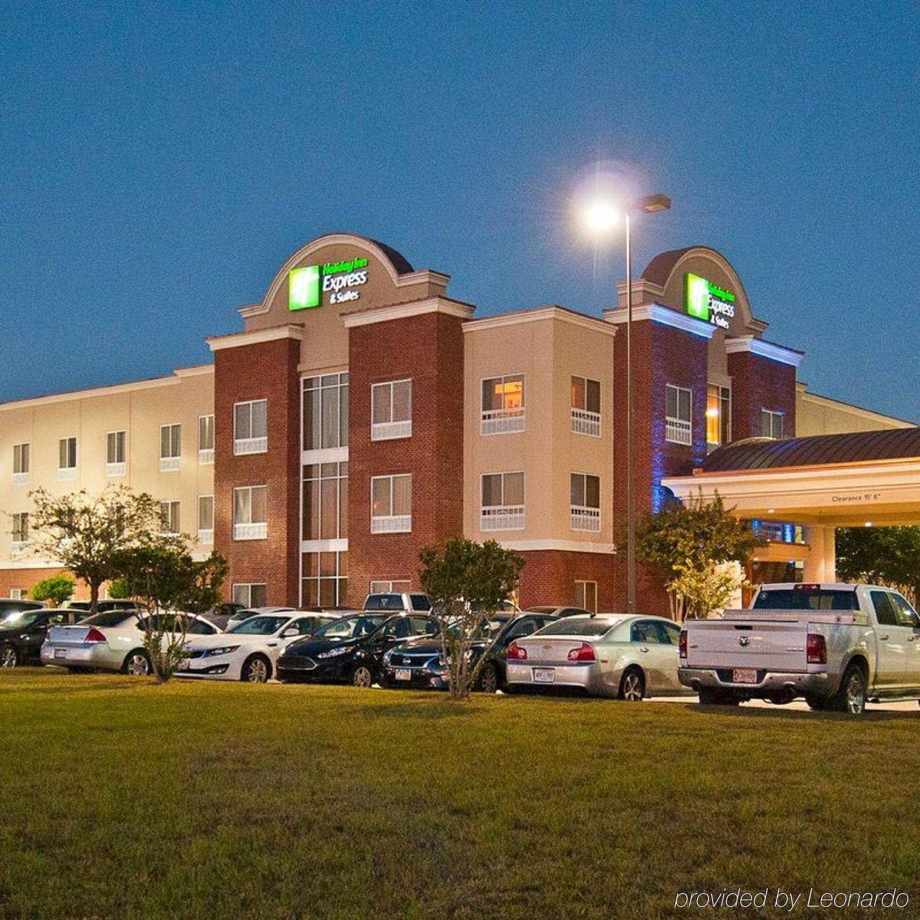 Holiday Inn Express Hotel & Suites Canton By Ihg Ngoại thất bức ảnh