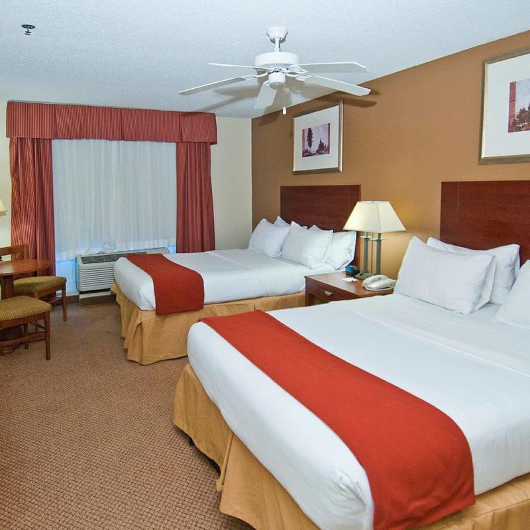 Holiday Inn Express Hotel & Suites Canton By Ihg Ngoại thất bức ảnh