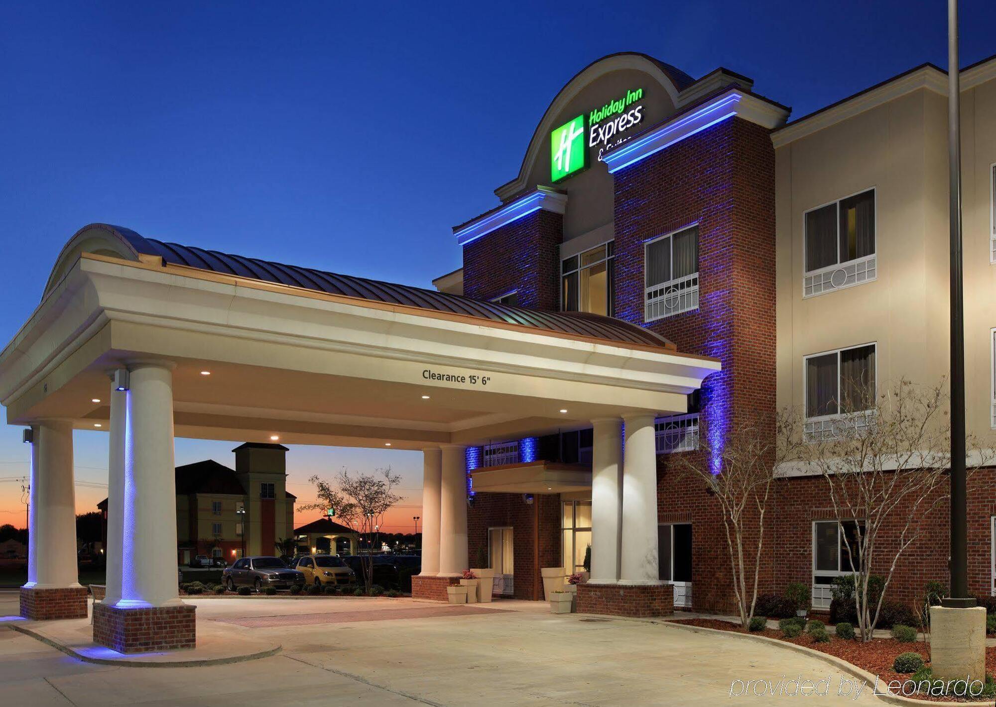 Holiday Inn Express Hotel & Suites Canton By Ihg Ngoại thất bức ảnh